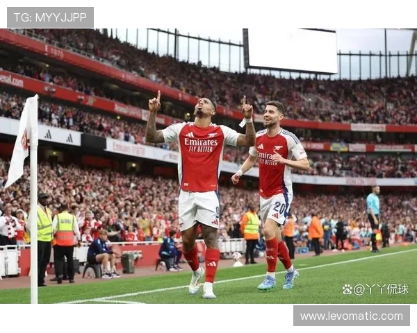 阿森纳中场表面稳固，攻守失衡问题逐步反映在比赛表现中